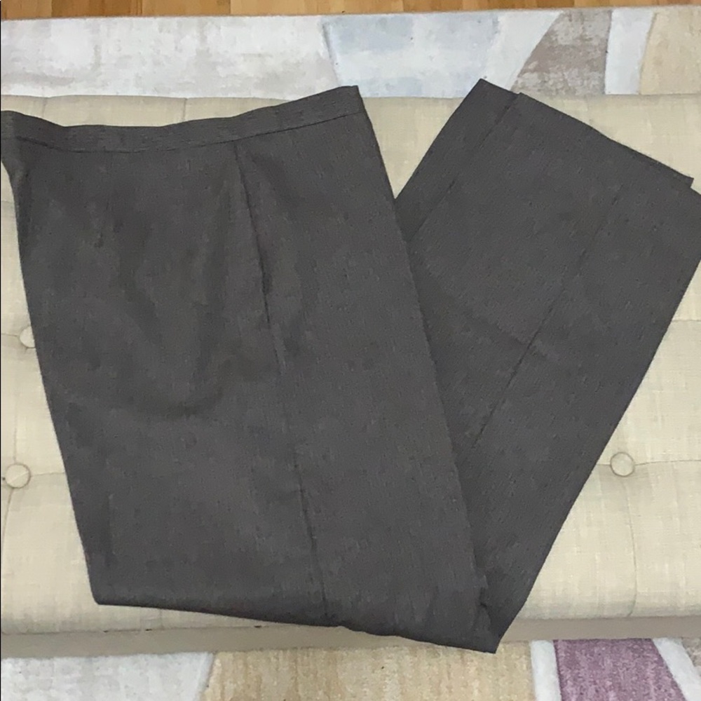 Woman’s Pants.